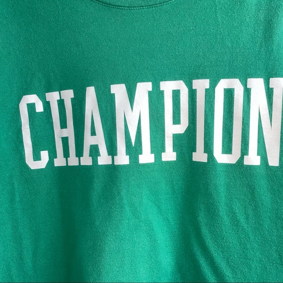 Champion Logo lettering T-Shirt Men’s X-Large Green Crew Neck Tee shirt sleeve - Picture 4 of 11